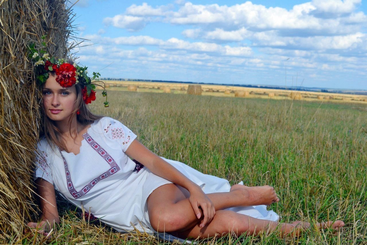 Slavic girls in Bamako