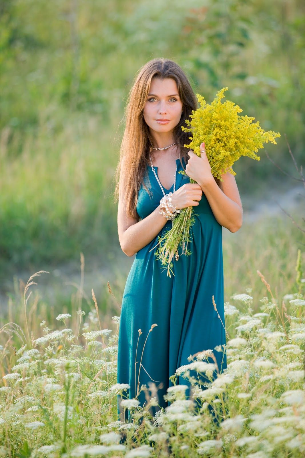 Slavic women in Bamako