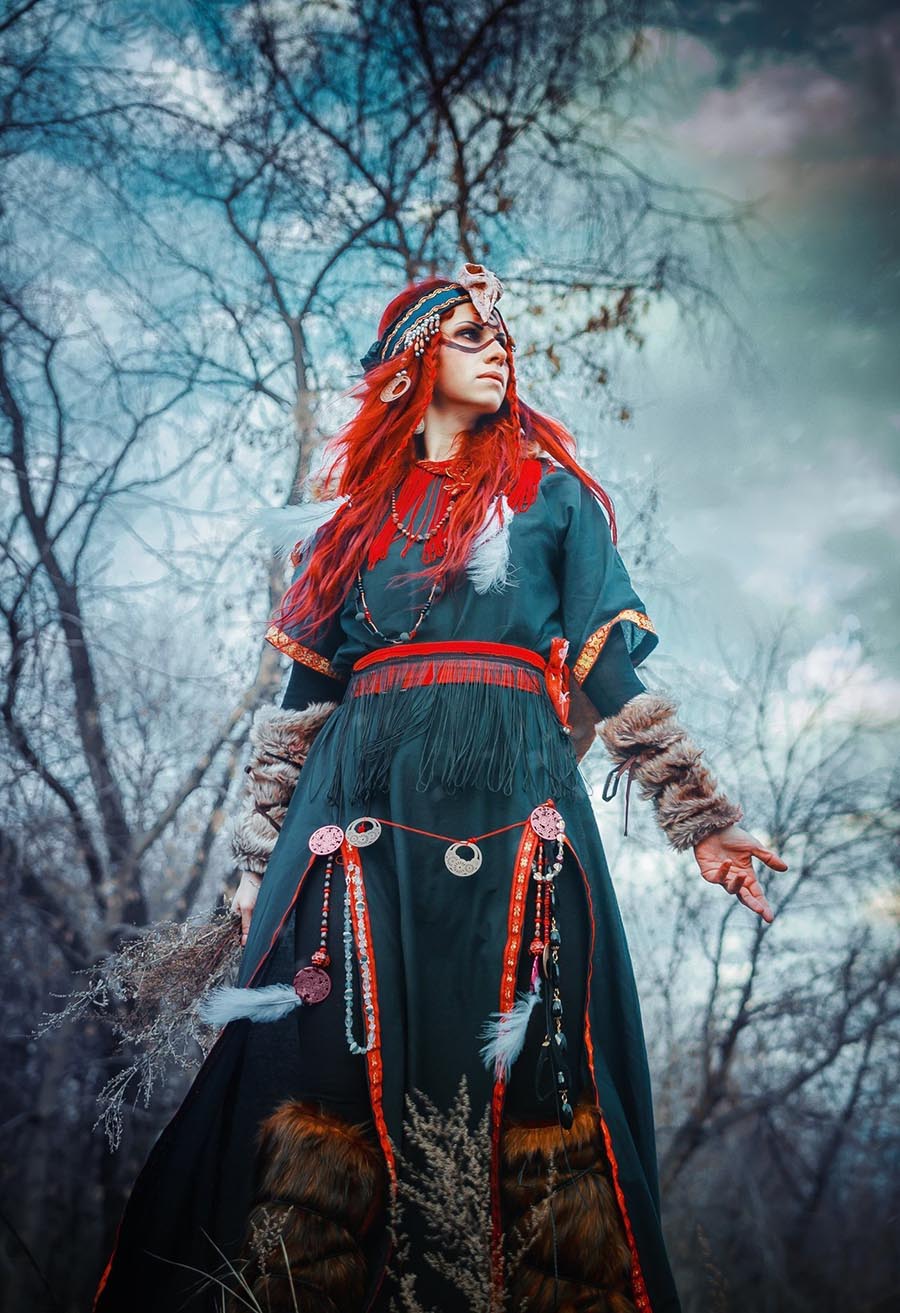 Girls in Slavic costumes underwear in Bamako